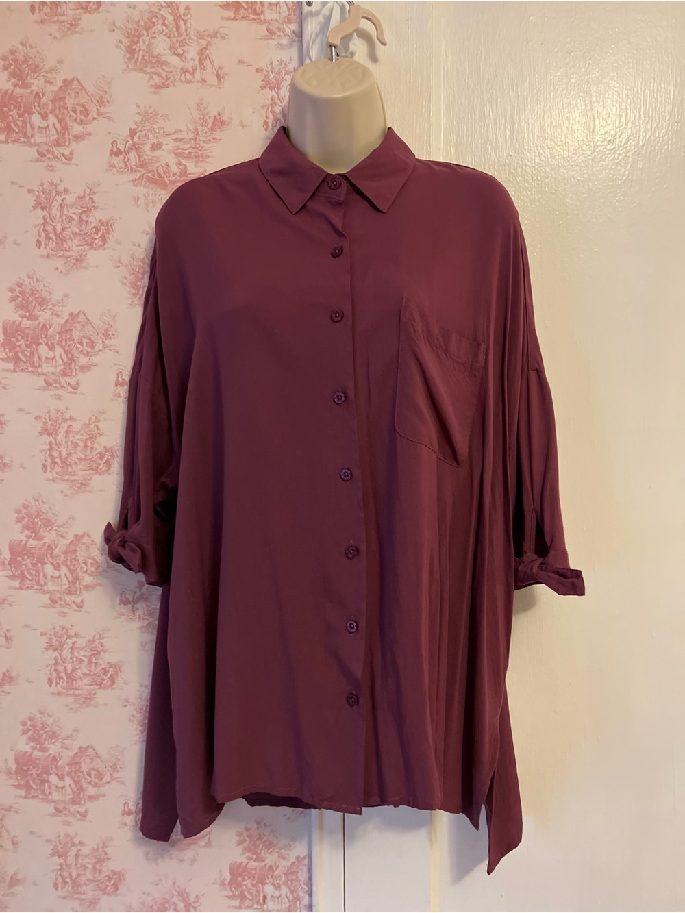 Relaxed Button-Down Shirt in Plum